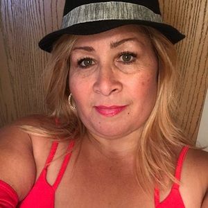 Meet your Posher, Carmen